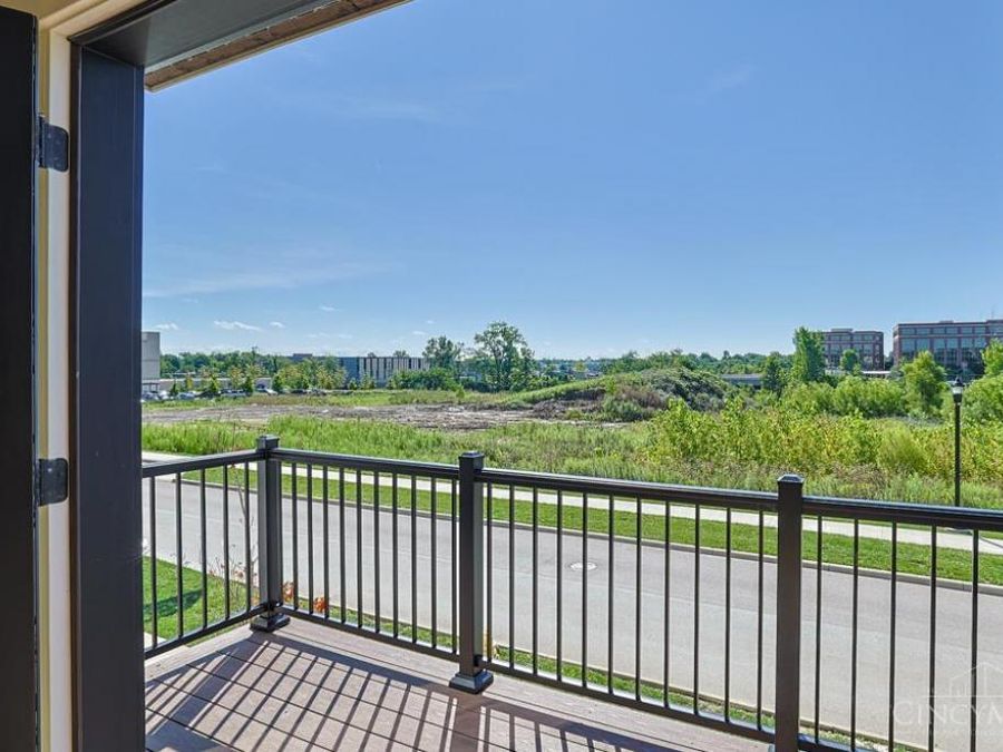 4232 Parkview Drive, Unit 3B, Blue Ash, OH 45242 Photo 11