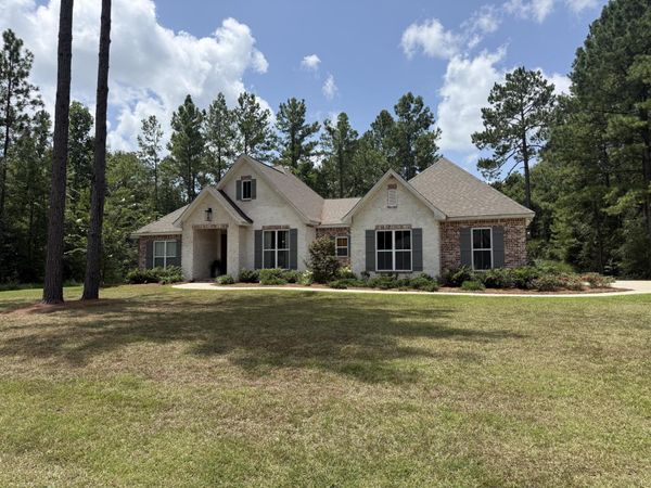 70 Bengal, Hattiesburg, MS 39402
