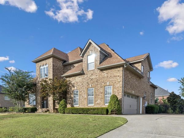 509 Garden City Dr , Murfreesboro, TN 37127