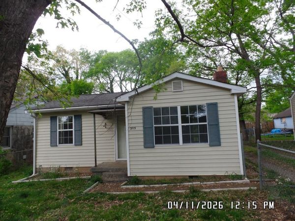 305 Hickory St , Madison, TN 37115