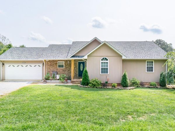 1756 Kirby Ln , Cookeville, TN 38506