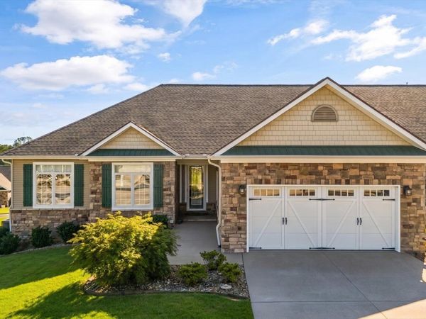 302 Chota Landing Trce , Loudon, TN 37774