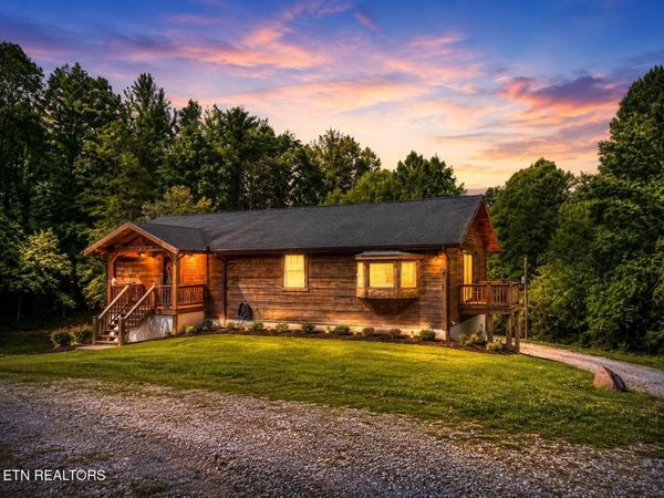3205 Topper Rd , Hartford, TN 37753