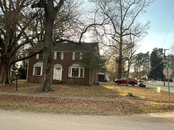 313 N Monroe St, Calhoun City, MS 38916