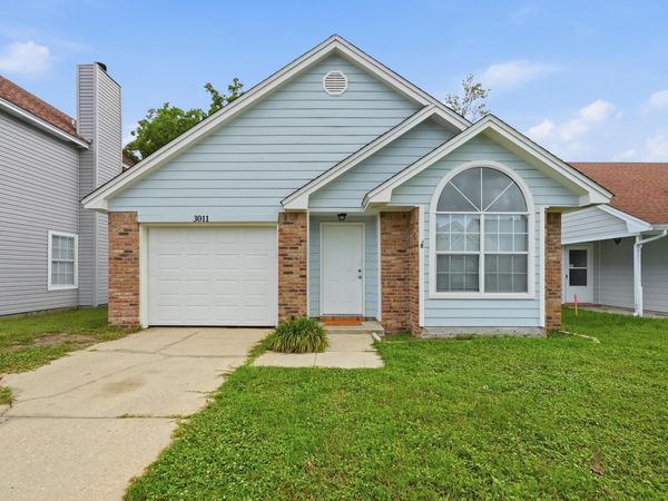 3011 Yorktown Circle, Fort Walton Beach, FL 32547