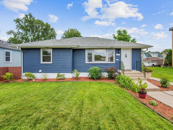 4021 Bloomington Avenue , Minneapolis, MN 55407