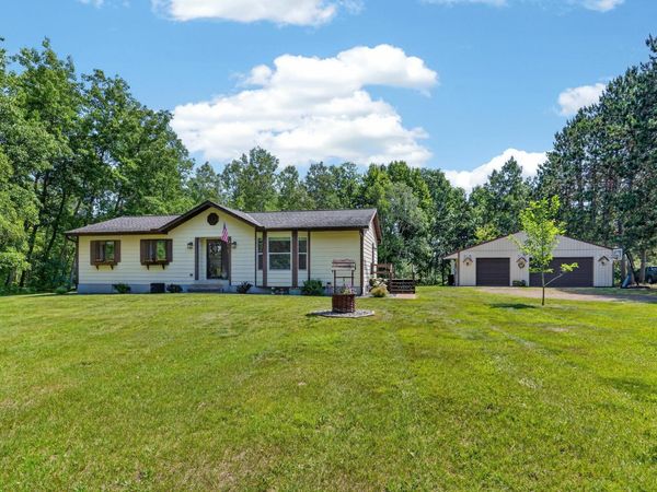 21571 State Highway 18 , Finlayson, MN 55735
