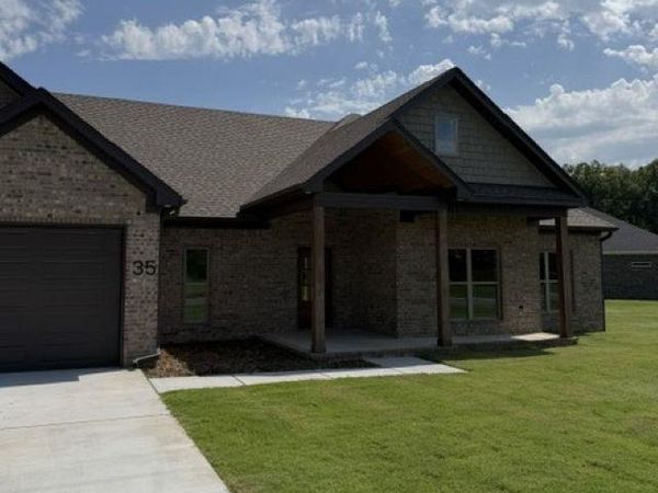 Morrilton, AR 72110
