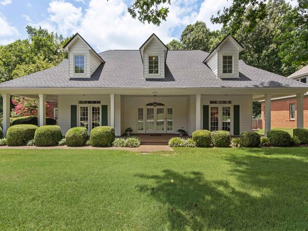 1791 WOOD OAK DR, Cordova, TN 38016