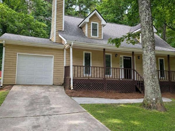 8272 Blackfoot Trail, Jonesboro, GA 30236