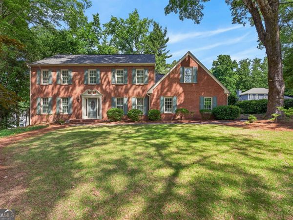 233 Shadowlake Court, Marietta, GA 30067