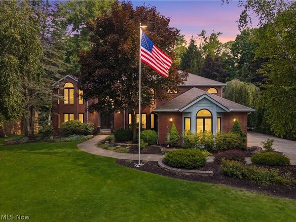 4510 Glen Eagle Drive , Brecksville, OH 44141