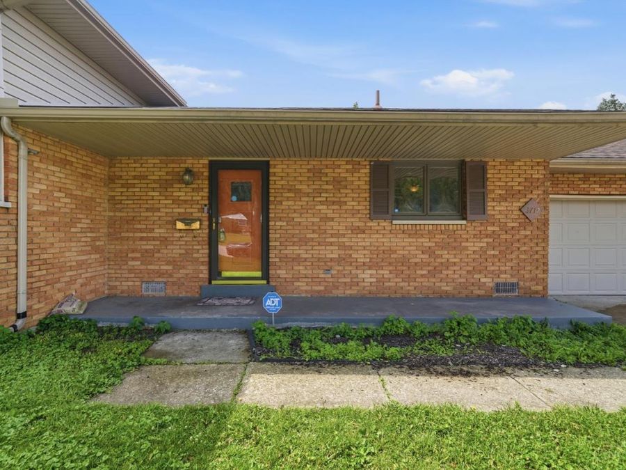 3712 Fiesta Way, Middletown, OH 45042 Photo 3