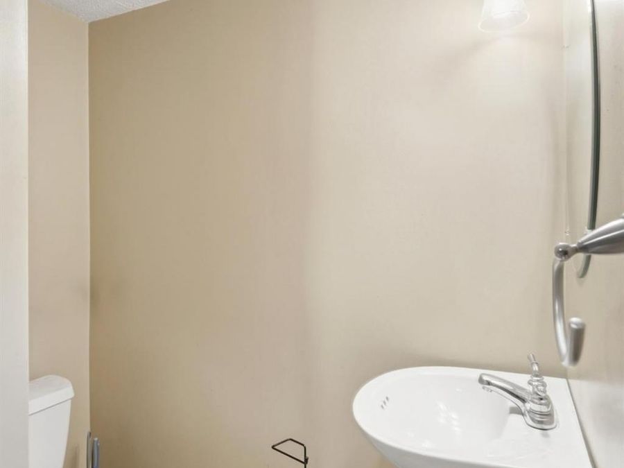 3712 Fiesta Way, Middletown, OH 45042 Photo 31