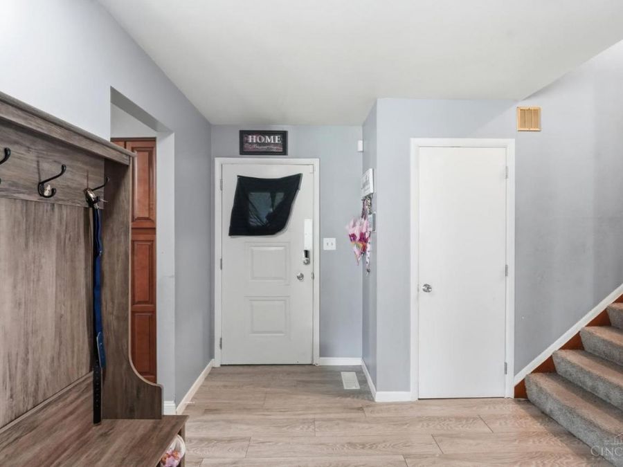 3712 Fiesta Way, Middletown, OH 45042 Photo 4