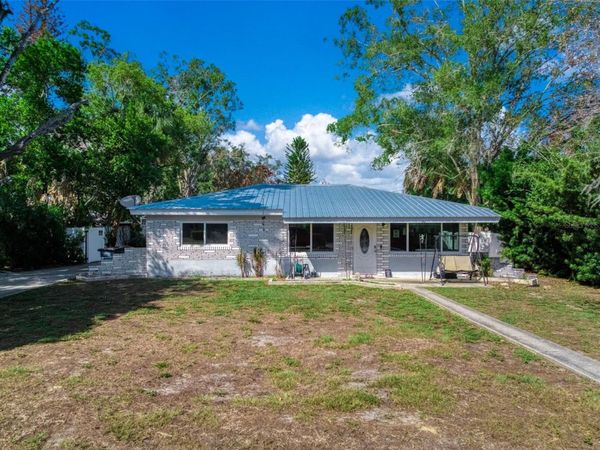 1018 BELLEVUE AVENUE , SEBRING, FL 33870