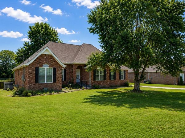 107 Honeysuckle Ct , Murfreesboro, TN 37129