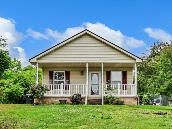 1220 Vine St , Clarksville, TN 37040