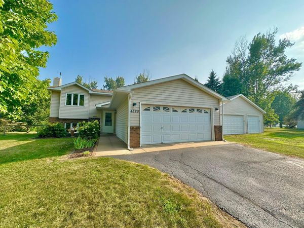 4829 253rd Street , Wyoming, MN 55092