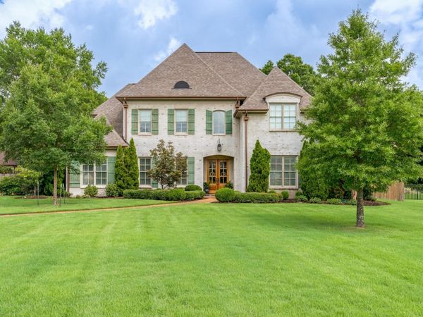 9540 HEDGEVIEW LANE LN, Germantown, TN 38139