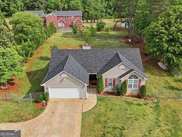 7154 Cedar Hill Drive, Gainesville, GA 30507