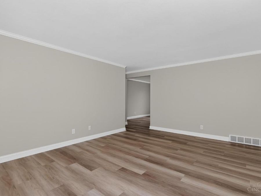 121 Biscoe Drive, Reading, OH 45215 Photo 7