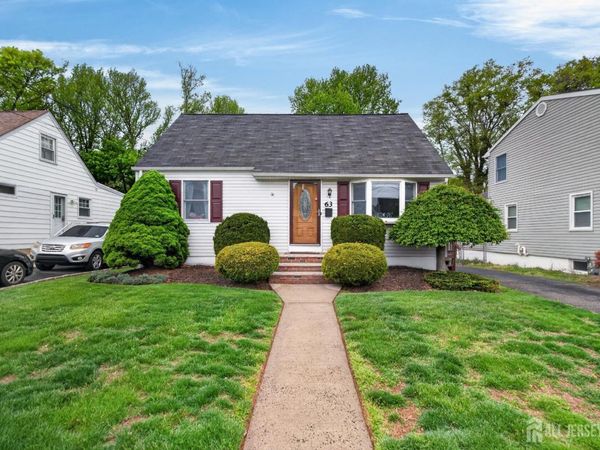 63 Lyons Avenue , Woodbridge, NJ 07095
