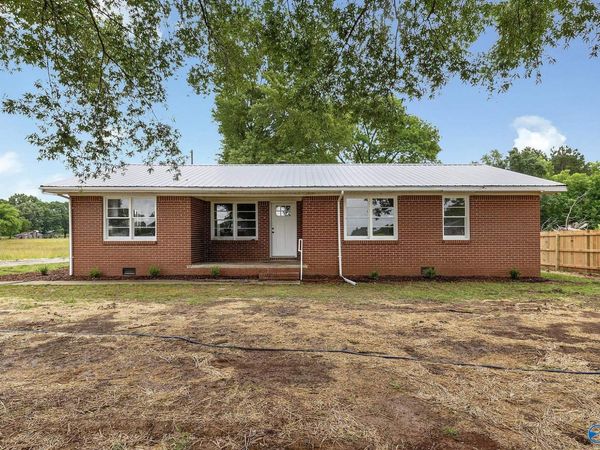 672 County Road 110, Moulton, AL 35650