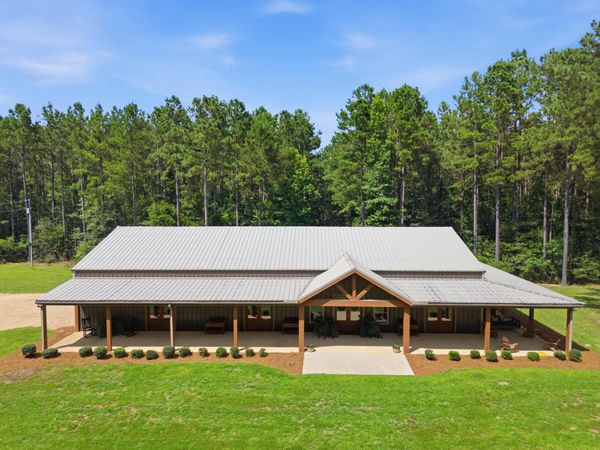 600 Scruggs Rd., Sumrall, MS 39482