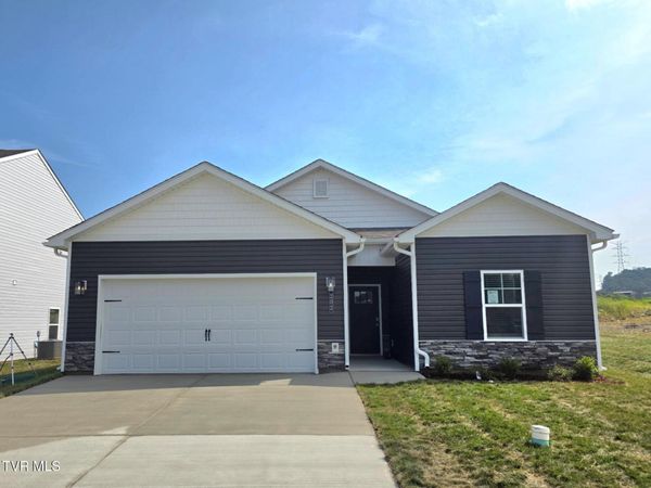 202 Wisteria Drive, Bluff City, TN 37618