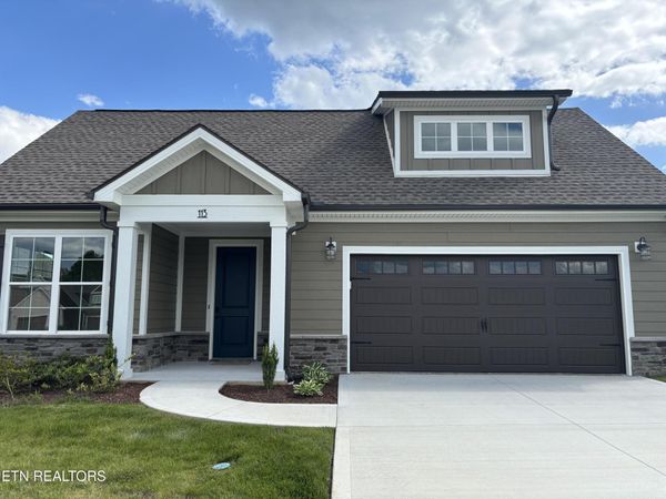 113 Honeysuckle Drive, Lenoir City, TN 37771