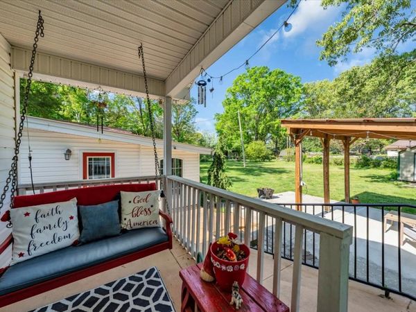 1006 Evins St , Manchester, TN 37355