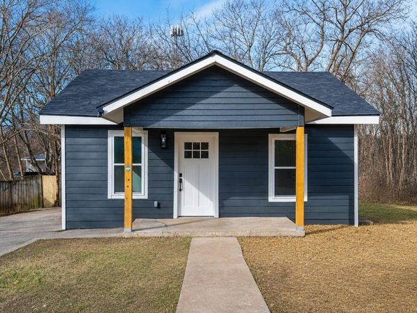 874 Apex St , Nashville, TN 37206