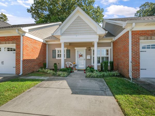 503 Caraway Ct , Dickson, TN 37055