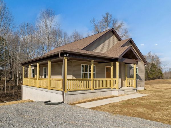 342 Leigh Anna Circle , Lafayette, TN 37083
