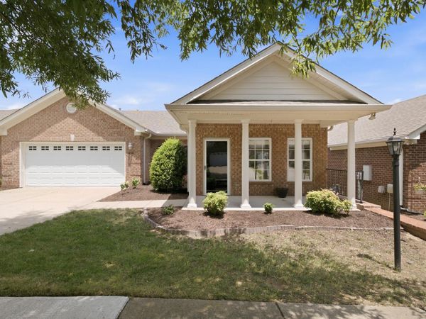 215 Wrennewood Ln , Franklin, TN 37064