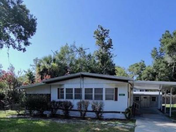 11084 NW 113 Place, Chiefland, FL 32626