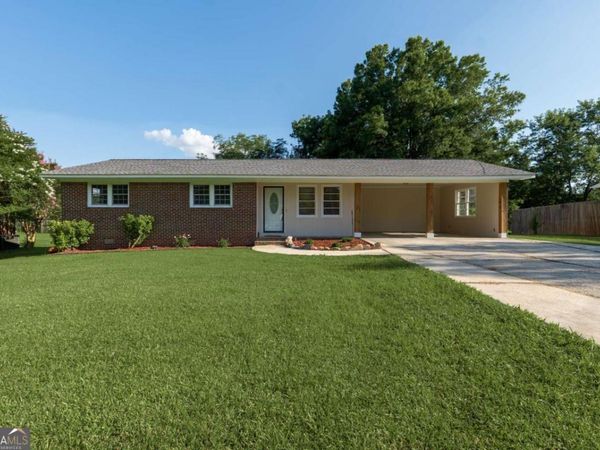218 La Vista Avenue, Cedartown, GA 30125