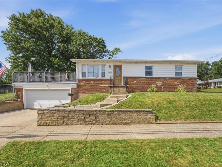 1935 Quayle Drive, Akron, OH 44312 Photo 1