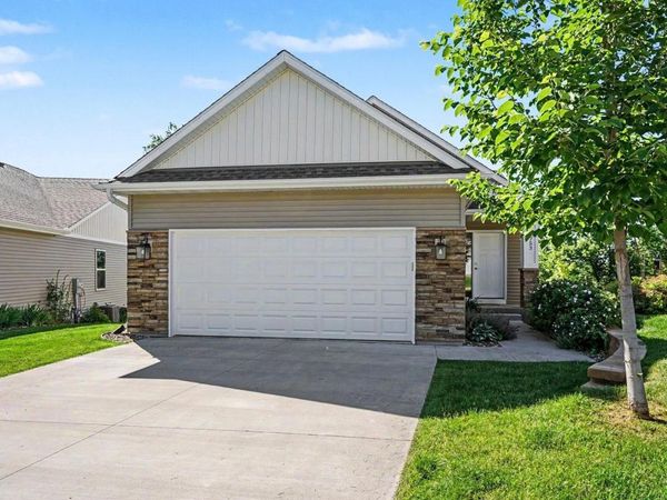 2753 Ridgeview Lane , Red Wing, MN 55066