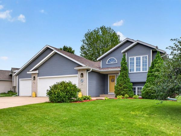 500 10th Avenue NE, Kasson, MN 55944