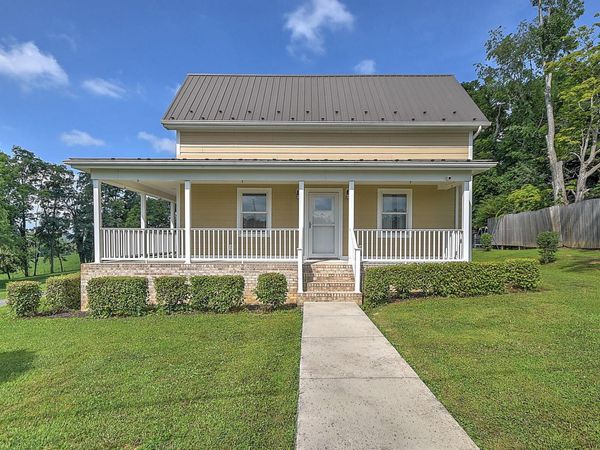 479 Deadmore Se Street, Abingdon, VA 24210
