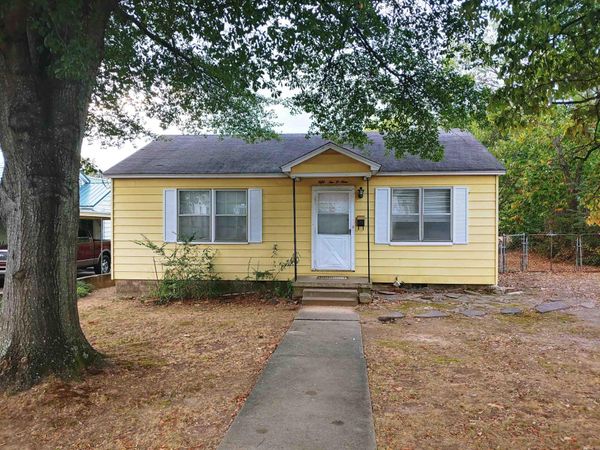 5209 Wood , North Little Rock, AR 72118