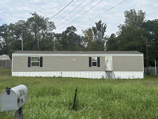 1016 Hwy 223 , Pineville, AR 72566
