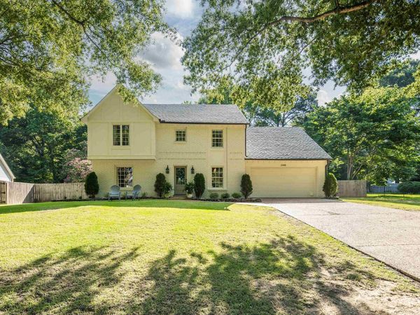 2448 WILLINGHURST DR, Germantown, TN 38139