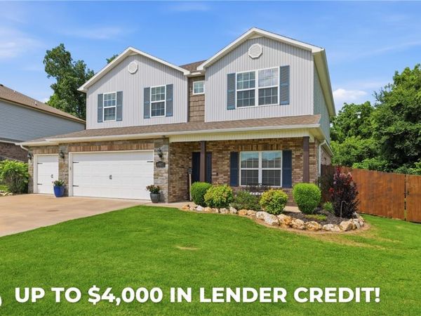 6407 SW Chestnut Hill Road , Bentonville, AR 72713