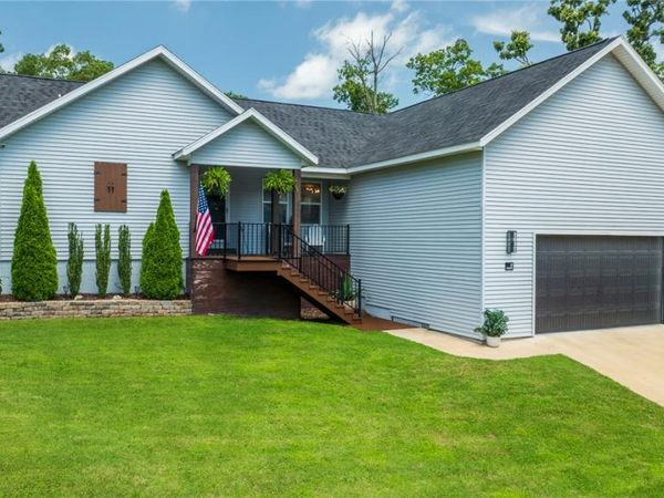 17 Carsaig Circle , Bella Vista, AR 72715