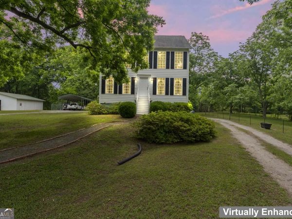 201 LAWRENCE MILL Road, Molena, GA 30258