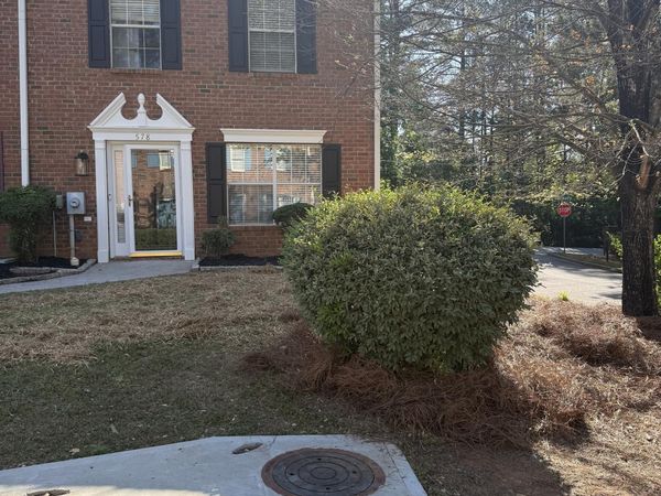 578 Hambrick Square, Stone Mountain, GA 30083