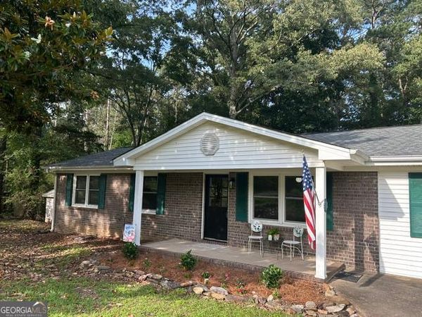131 Berry Road, Cedartown, GA 30125